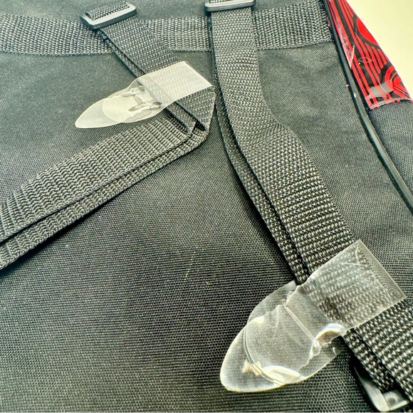 NWOT. Marvel kids Backpack Super Heroes Marvel apporx. 10”L x 12”H x 2”W. - Picture 15 of 16